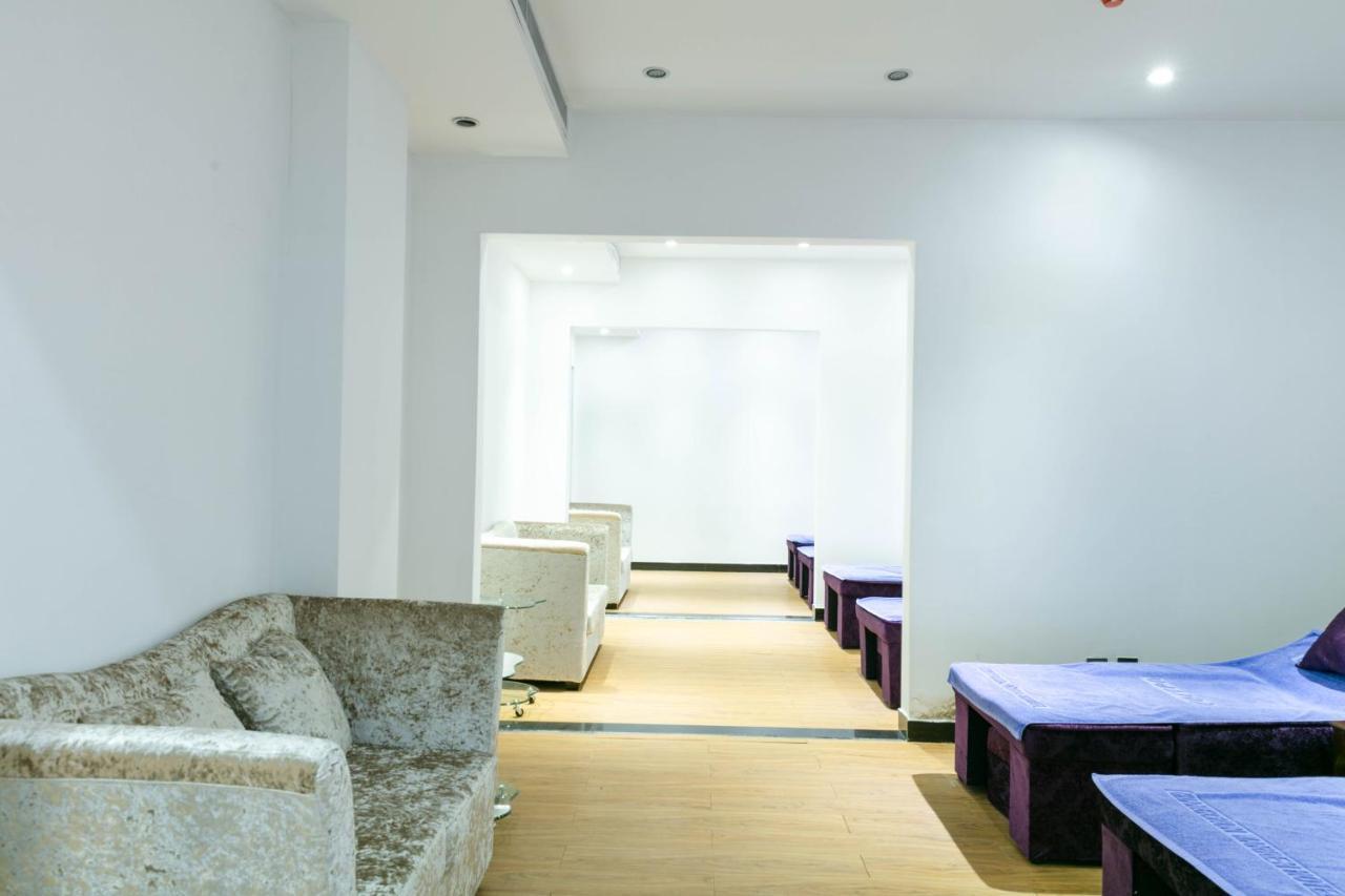 Changchun Warren Hotel Екстериор снимка